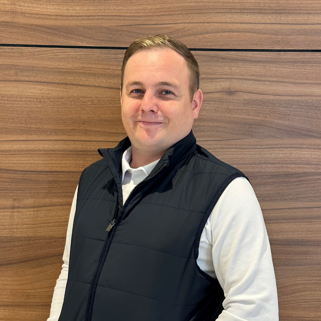 Lloyd York Land Rover New & Used Land Rover Dealership in York